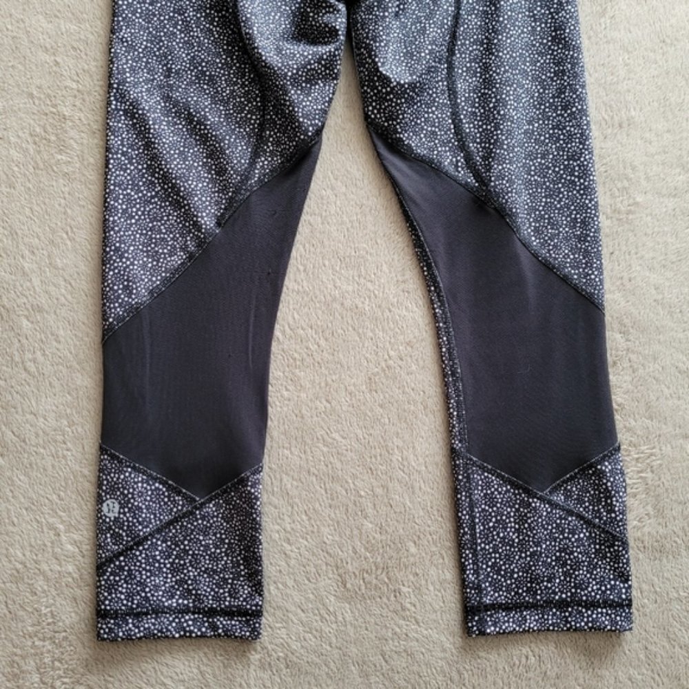 Lululemon Pace Rival Crop Freckle Flower Black White/Black size 4 - Picture 7 of 15